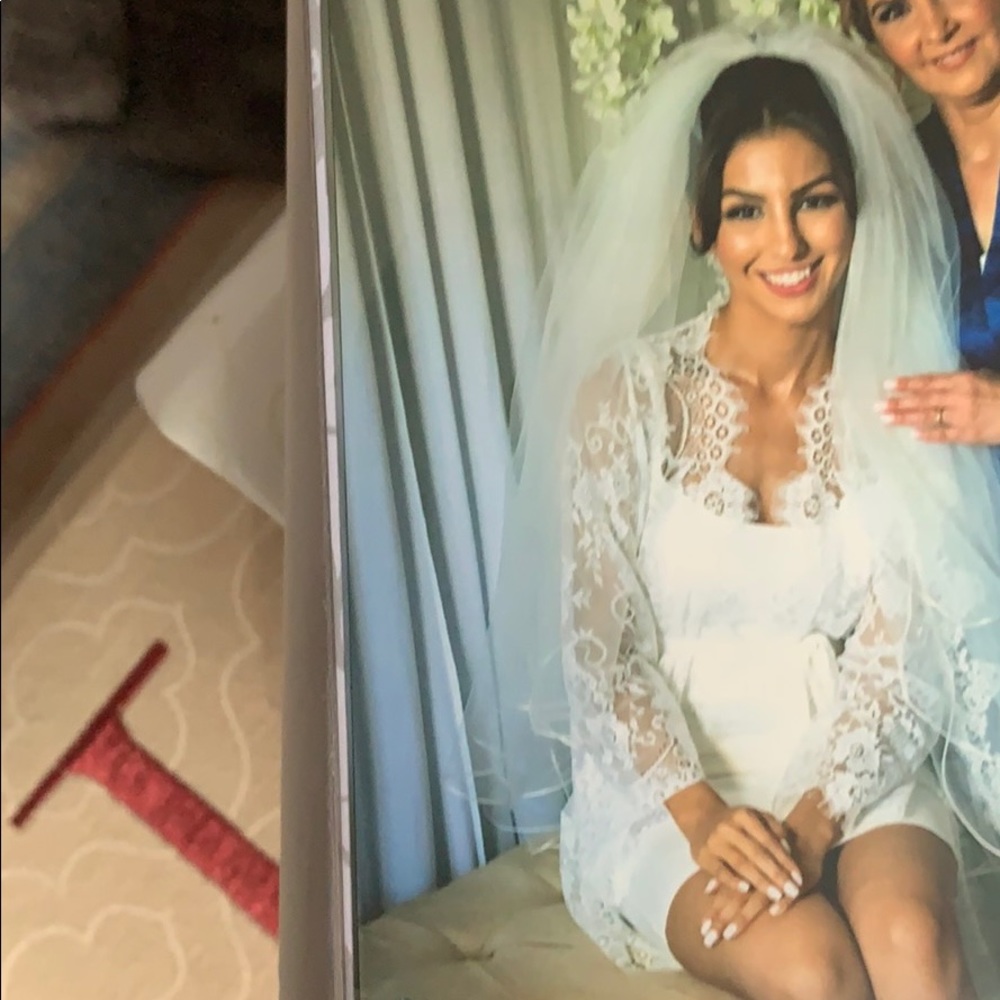 Bridal lace long robe - Picture 6 of 7